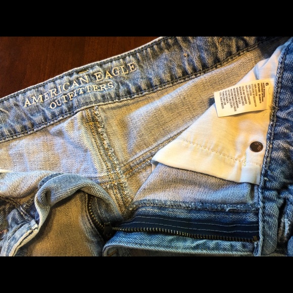 American Eagle Jean shorts - Picture 3 of 3